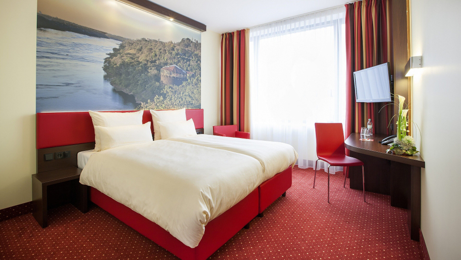 Bedroom 5, PLAZA Premium Berlin Kurfürstendamm, Berlin