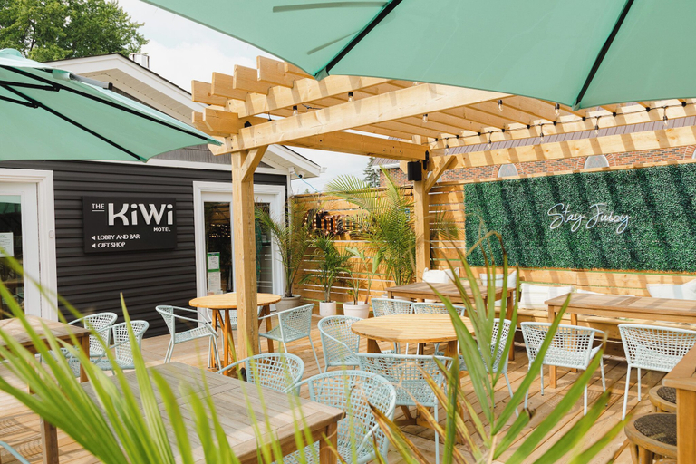 Food & Drinks 5, The Kiwi Motel, Lambton