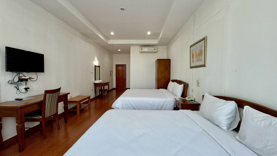 Bedroom 3, Baan Suan Khunta Golf Resort, Warin Chamrap