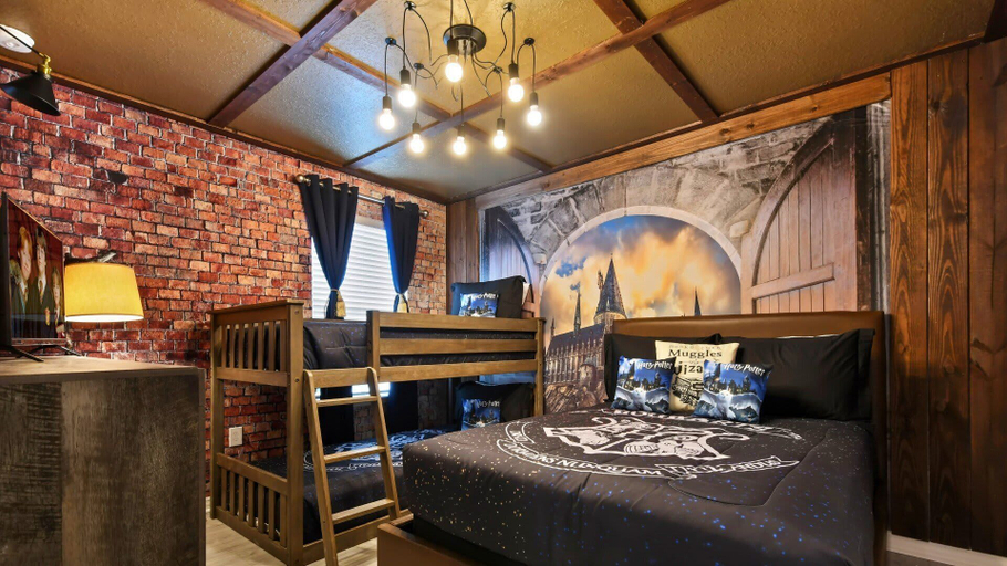 Bedroom 3, Opulent Villa With Pool & Spa, 10 Miles to Disney, Polk