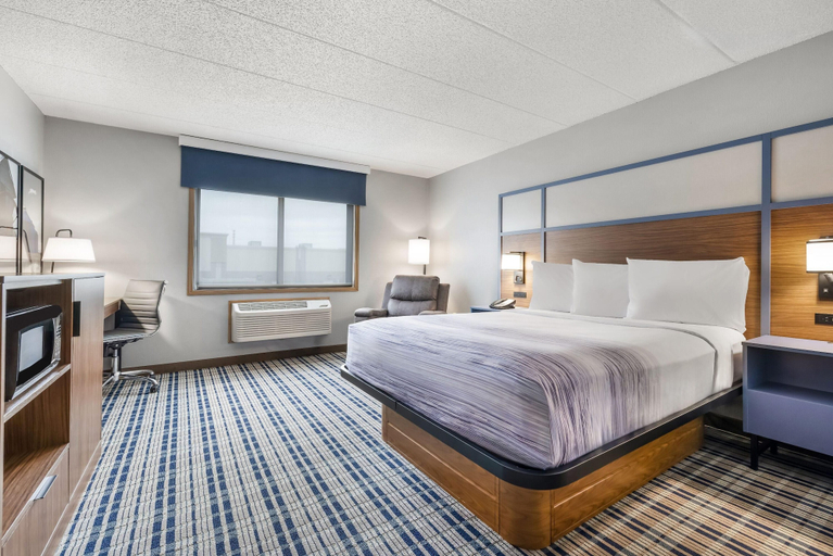 Bedroom 3, AmericInn by Wyndham Bismarck, Burleigh