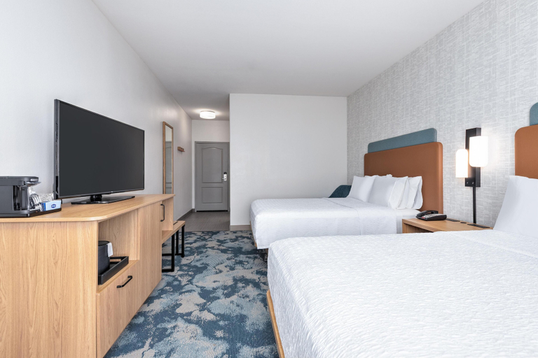 Bedroom 3, Hampton Inn & Suites Houston/Pasadena, Houston