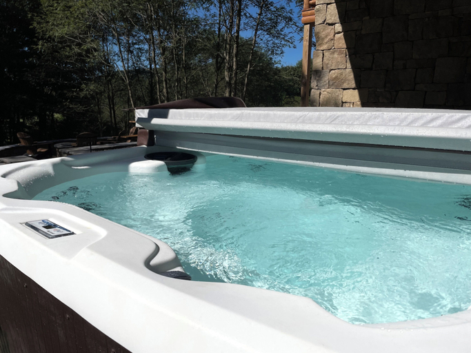 Sport & Beauty 5, Alpine Valley by Taylor Made Deep Creek, Garrett