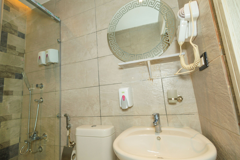 Bathroom 3, The Kmt collection Hotel, 'Abdin