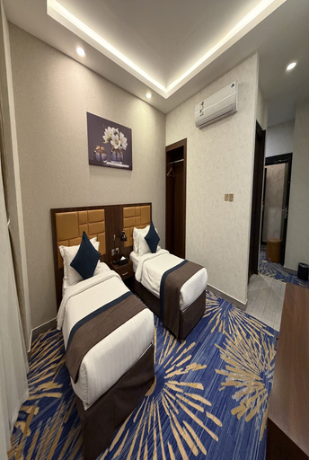 Bedroom 2, Holiday Al Khaleej Hotel, Al Khobar