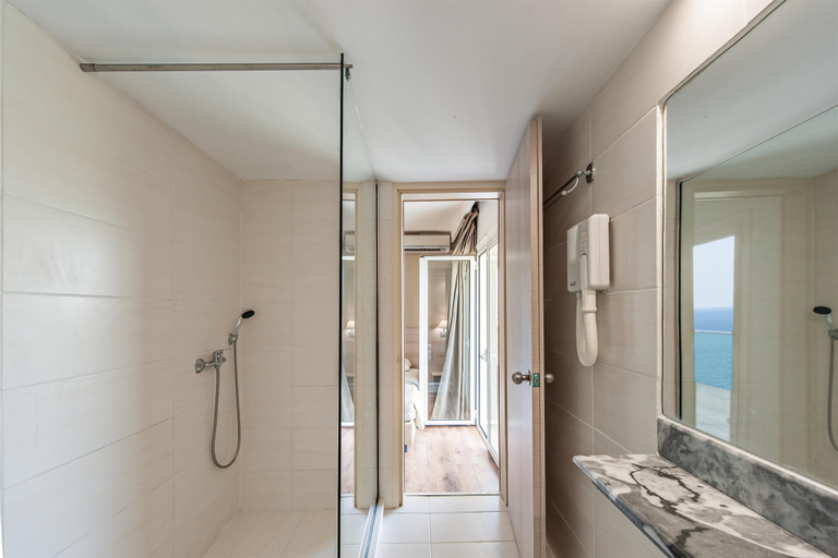 Bathroom 5, Evia Riviera Resort by Anayia All Inclusive Resorts, Central Greece