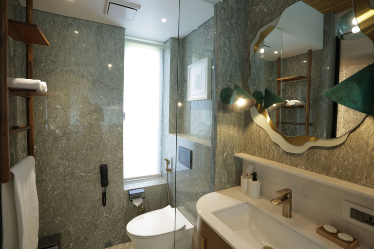Bathroom 4, Regency Hotel Malabar Hill, Mumbai City