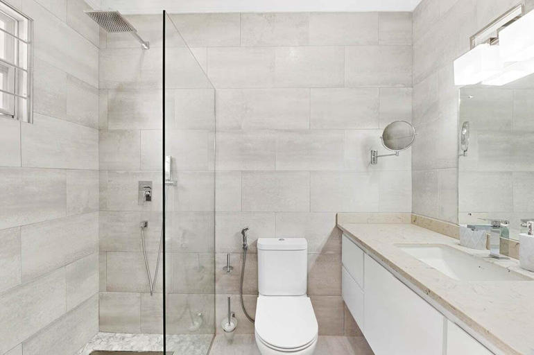 Bathroom 4, Moonflower by BSL Rentals