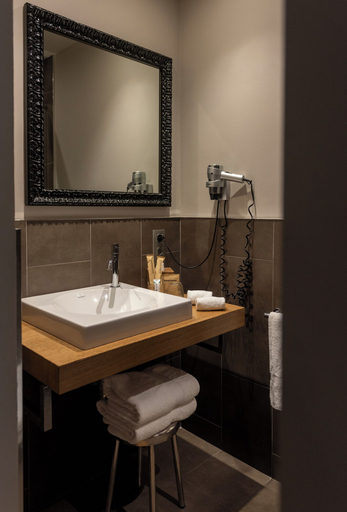 Bathroom 4, Vasanta Hotel, Barcelona
