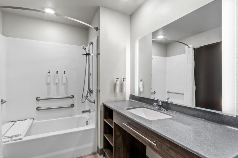 Bathroom 3, Sonesta Simply Suites Avondale, Maricopa