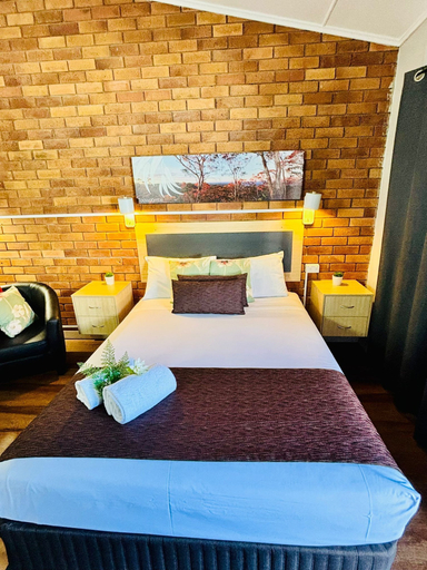 Bedroom 3, Downs Motel, Toowoomba - Central
