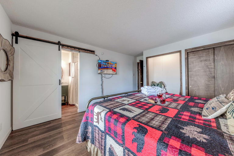 Bedroom 3, Hold Your Horses by Ruidoso Vacation Rentals, Lincoln