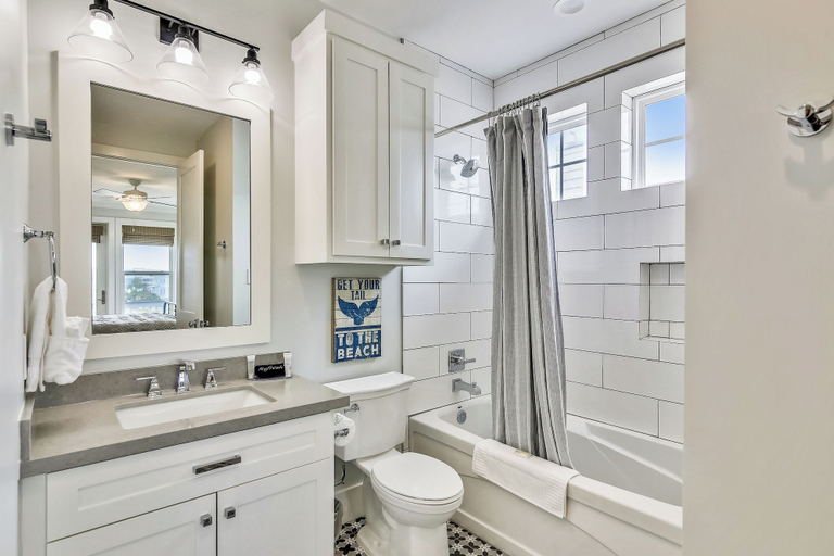 Bathroom 4, The Conch Castle by Ryson Vacation Rentals, Galveston