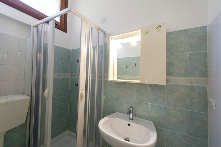 Bathroom 5, Hotel Villa Bellavista, Salerno