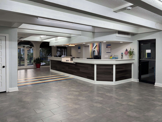 Others 4, Motel 6 Tallahassee, FL – North Monroe, Leon
