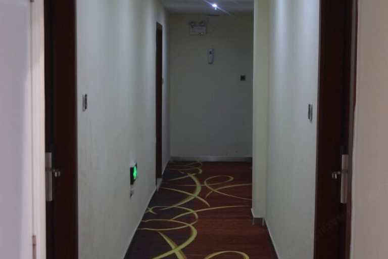 Others 5, Feiyingbao Business Hostel, Nanning