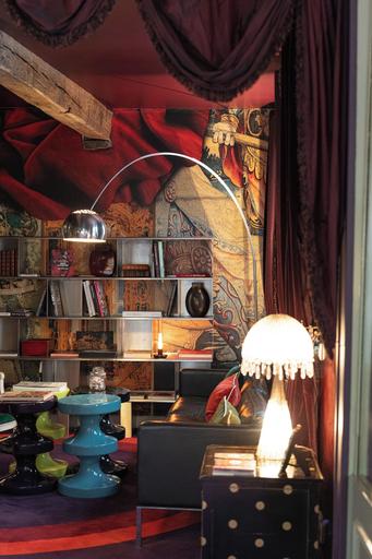 Food & Drinks 5, Hôtel du Petit Moulin, Haute Couture hotel by Lacroix, Paris