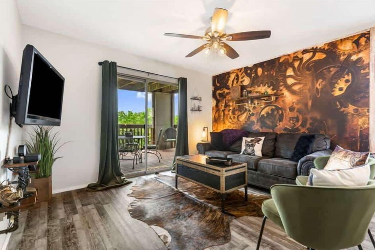 Others 4, Time Traveler Suite - Private Balcony, Stone