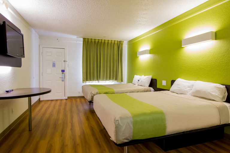 Bedroom 2, Motel 6 Austin, TX - Midtown, Travis