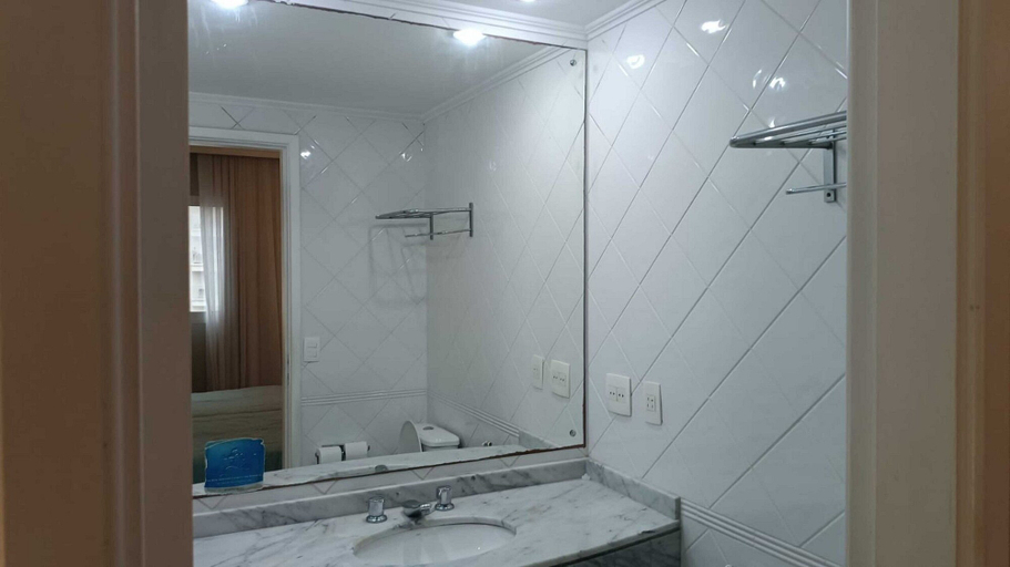 Bathroom 5, Elegance Suites Oscar Freire, São Paulo