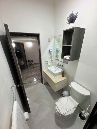 Bathroom 3, BORÉNA Hotel Boutique, Cozumel
