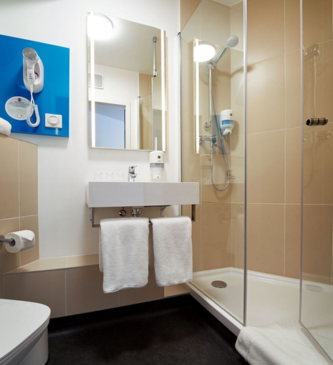 Bathroom 3, B&B Hotel Lublin Centrum, Lublin City