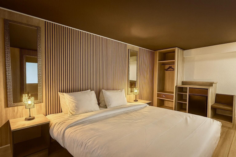 Bedroom 3, Tropical Palms Hotel, Pinellas