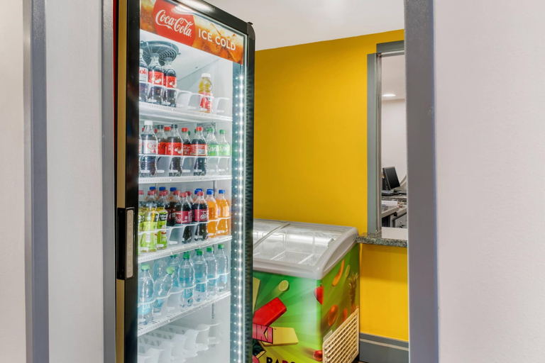 Food & Drinks 5, Comfort Inn & Suites El Paso I-10 Airport Area, El Paso
