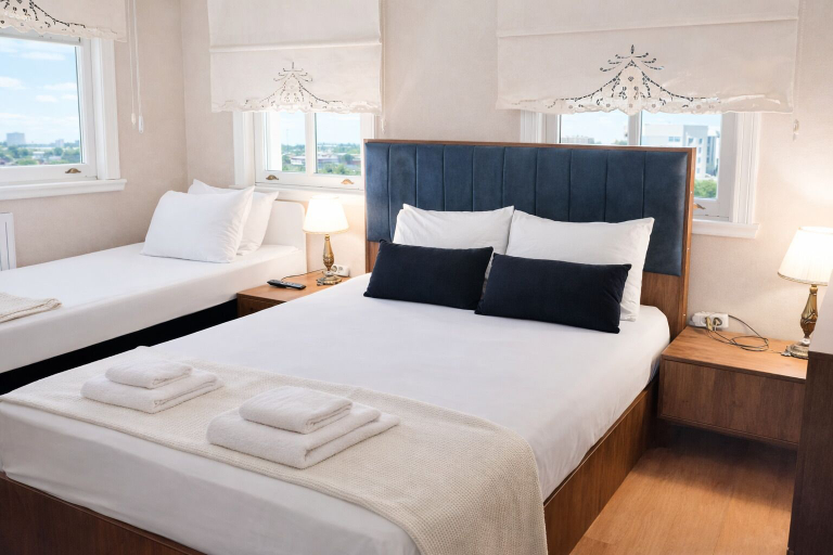 Bedroom 3, Valide I Suit, Kadıköy