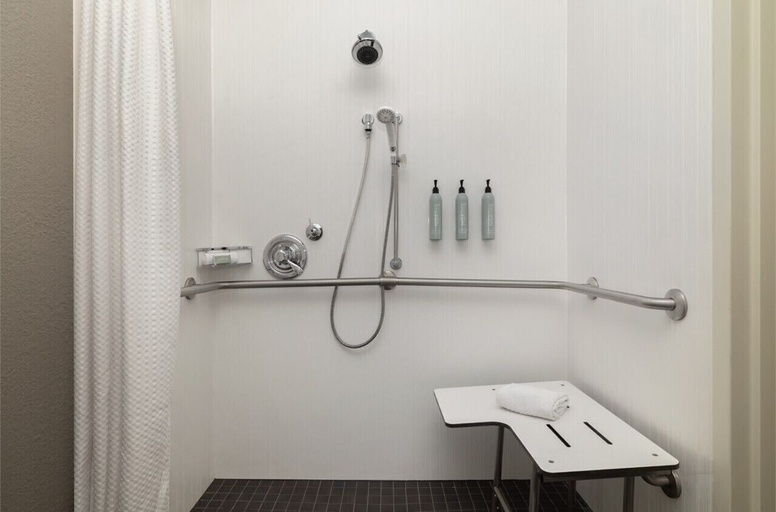 Bathroom 3, Courtyard by Marriott Charlotte/Matthews, Mecklenburg