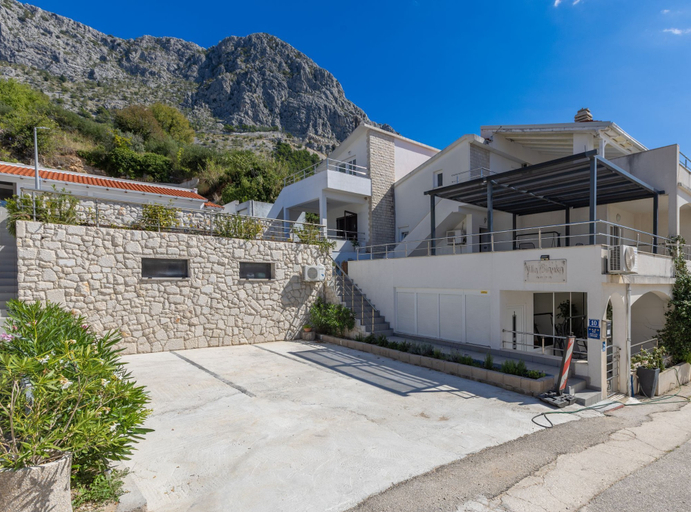 Exterior & Views 2, Villa Blanka, Podgora