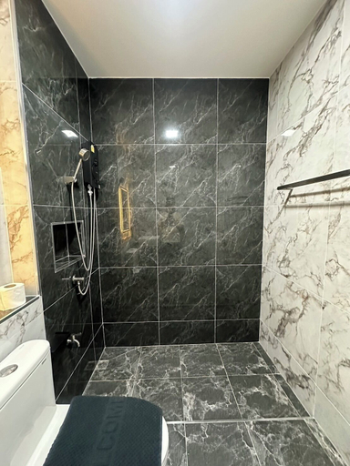 Bathroom 5, Ai Kham Nonghan View, Muang Sakon Nakhon