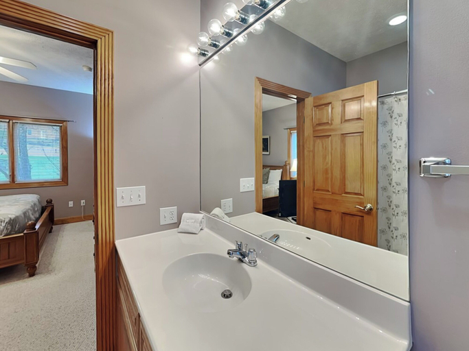 Bathroom 4, Marsh Run Cove by Taylor Made Deep Creek, Garrett