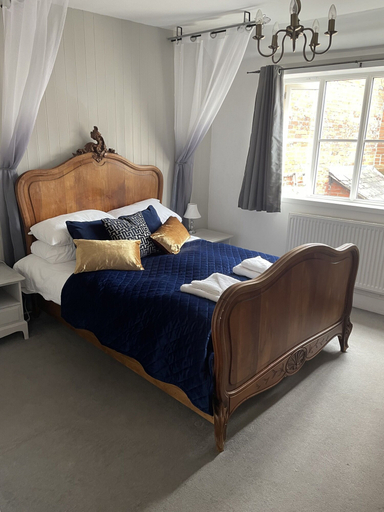 Bedroom 2, The Lamb Inn, Wiltshire