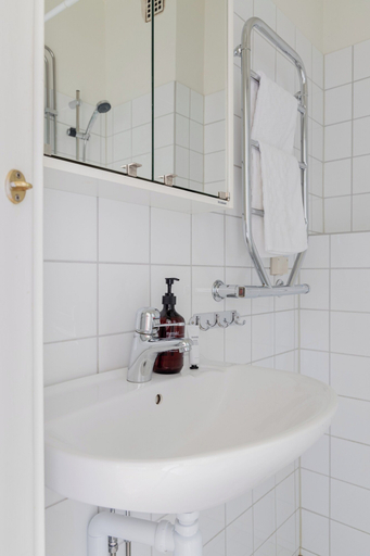 Bathroom 3, Luxury Business Apartments 2 Rooms #2, Sundbyberg