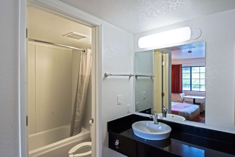 Bathroom 4, Motel 6 Redding South, Shasta