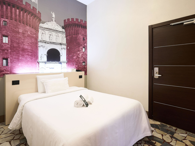 Bedroom 5, B&B Hotel Napoli, Napoli