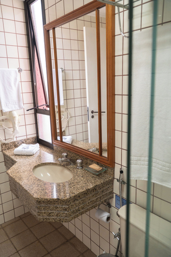 Bathroom 4, New Life Piracicaba by Atlantica, Piracicaba
