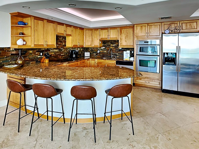 Food & Drinks, Pelican Condo B602 by Distinctive Beach Rentals, Volusia