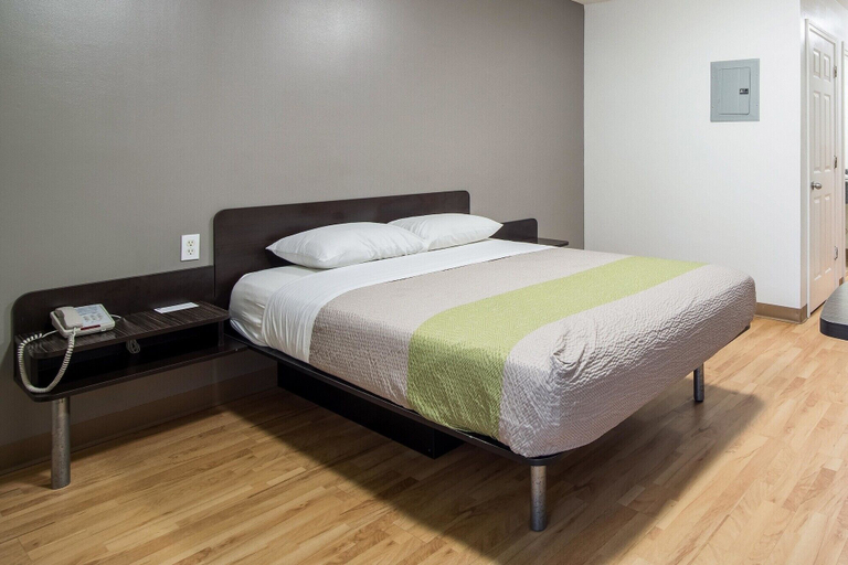 Bedroom 4, Studio 6 Extended Stay - Augusta, GA - Fort Gordon, Richmond