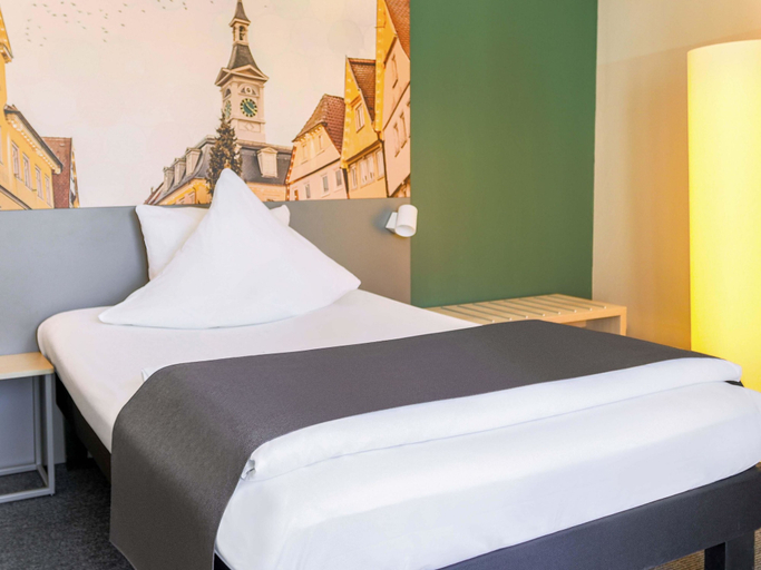 Bedroom 4, B&B Hotel Aalen, Ostalbkreis