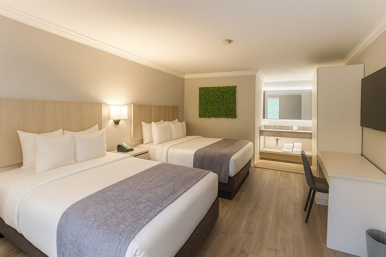 Bedroom 4, Orlando International Drive North Hotel, Orange