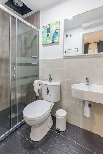 Bathroom 4, AYZ Juan de Mena - Auto check-in property, Madrid