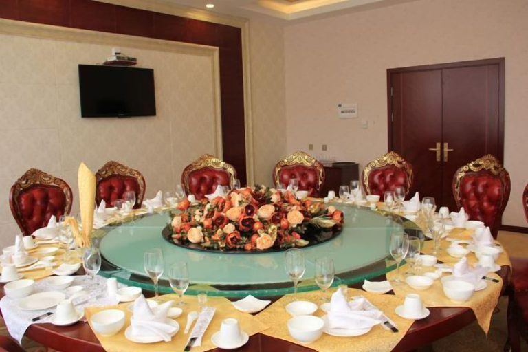 Food & Drinks 4, an Ran Hotel, Kunlong