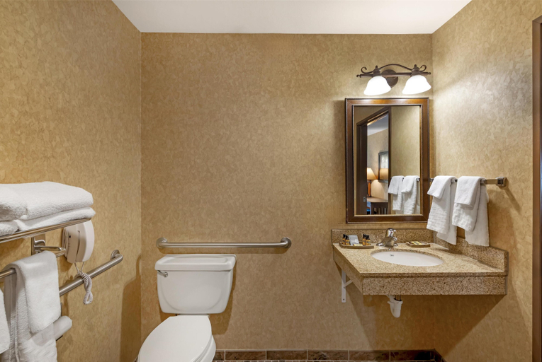 Bathroom 4, Best Western Plus Kelly Inn & Suites, Cass