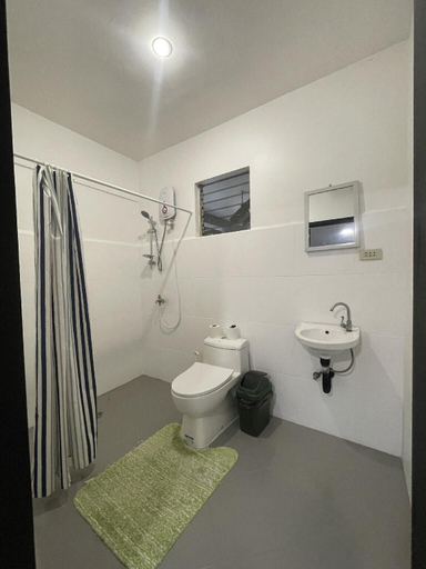 Bathroom 5, Hotel Sisters Inn Moalboal, Moalboal