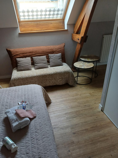 Bedroom 3, L'Orangerie, Deux-Sèvres