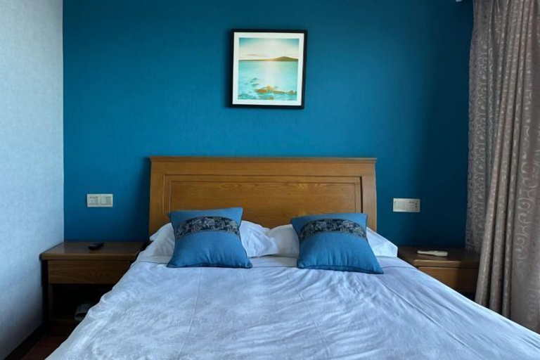 Bedroom 3, Shengsi Haiwaxiaozhuang Inn, Zhoushan