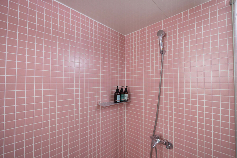 Bathroom 4, Hotel Momo Juice, Haeundae