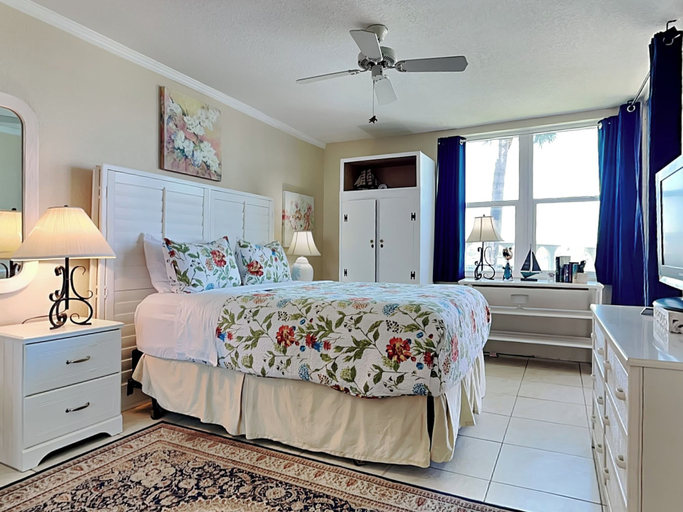 Bedroom 2, Bahia Vista 9-521 by Distinctive Beach Rentals, Pinellas